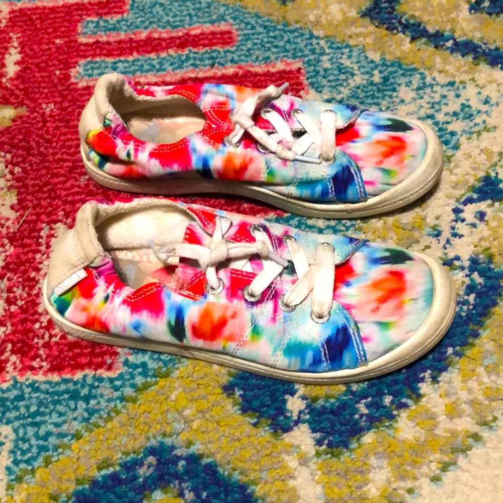 🧜🏼‍♀️3 for $15 listing!🧜🏼‍♀️ roxy tie dye flat sneakers